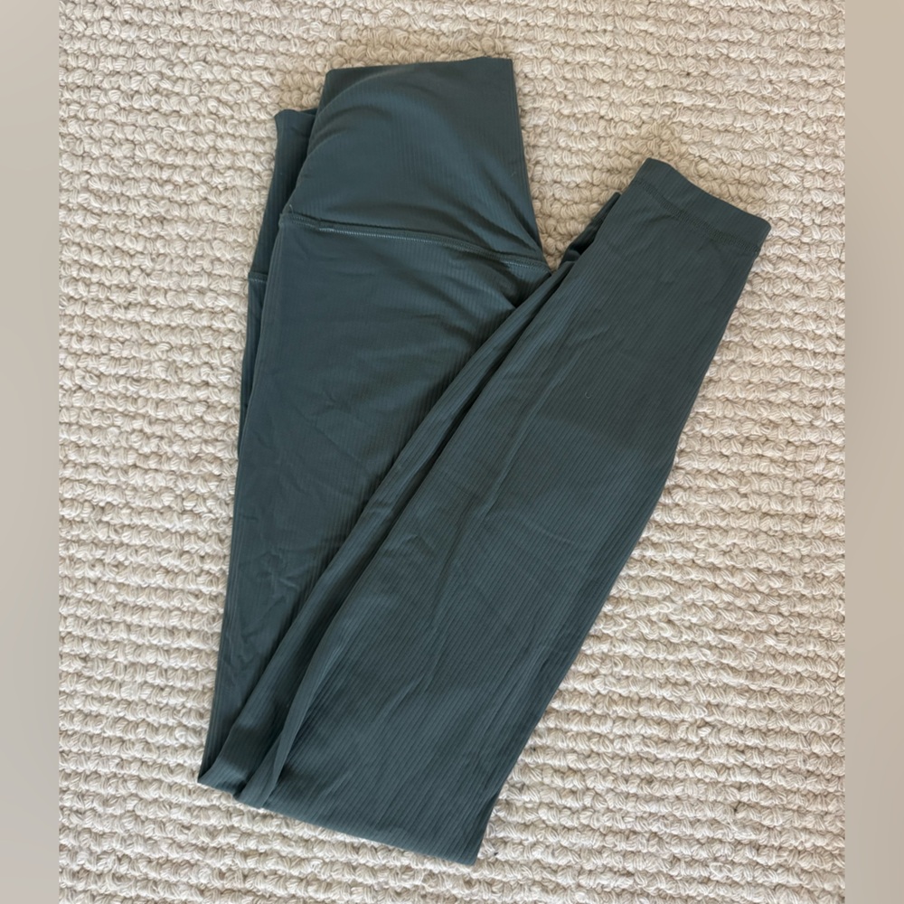 Lululemon Ribbed Align 28” - Picture 2 of 4